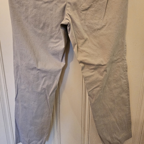 Used 34W 37L Men's Light Gray/Silver M&S Dresspants - Picture 12 of 14